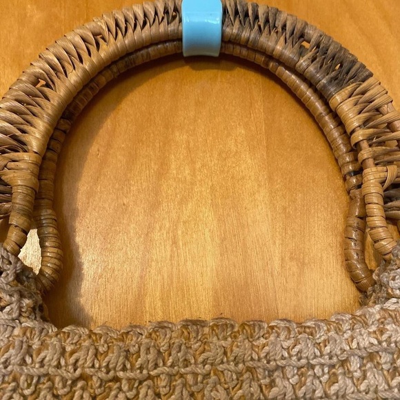 Rattan Hand Bag Bamboo Handle White Lotus Purse Pocketbook Wedding Summer Beach - Picture 3 of 4